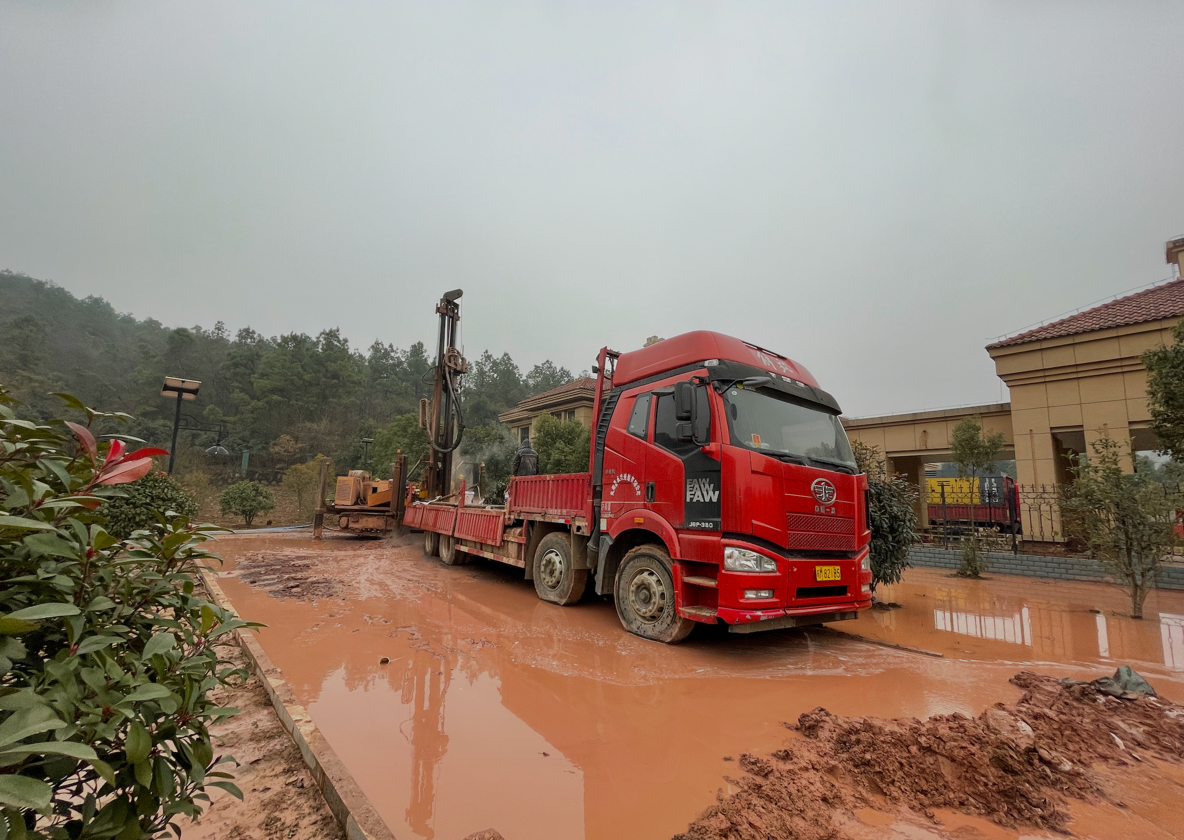 Borehole drilling