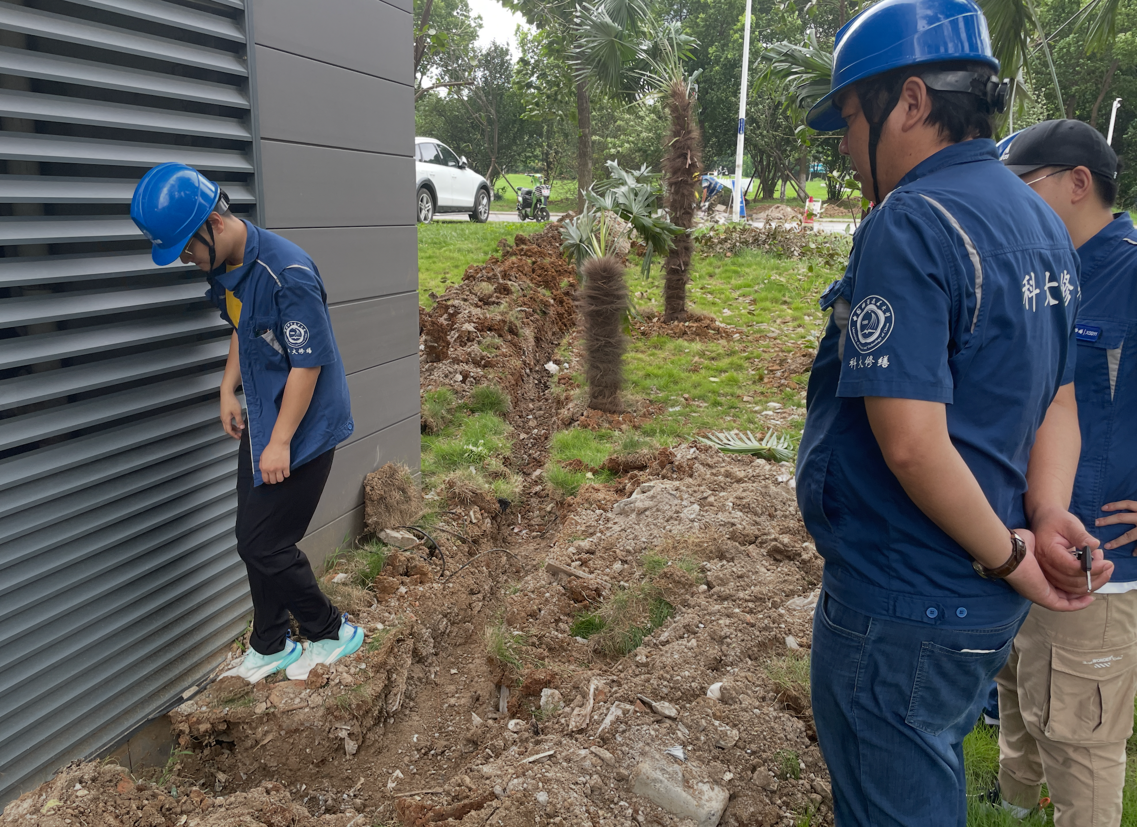 Fiber entering the building during the USTC campus experiment
